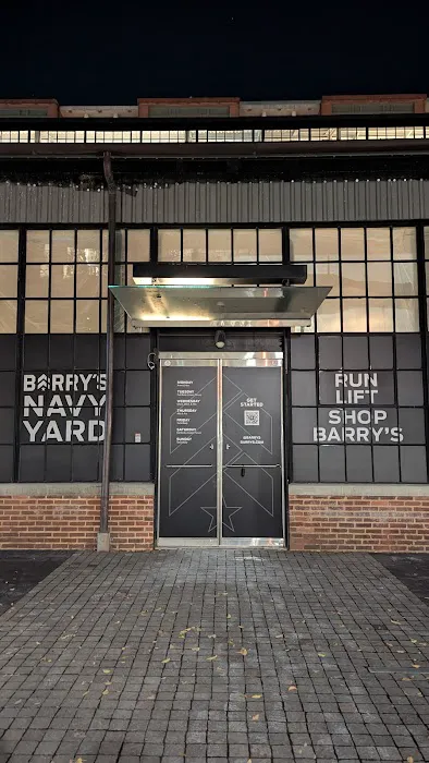 Barry's Navy Yard Picture 4