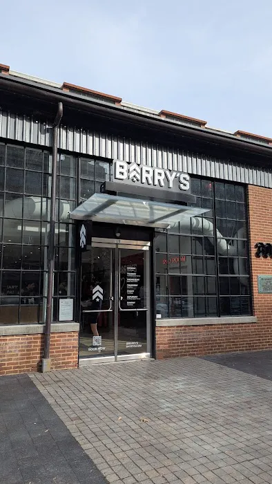 Barry's Navy Yard Picture 3