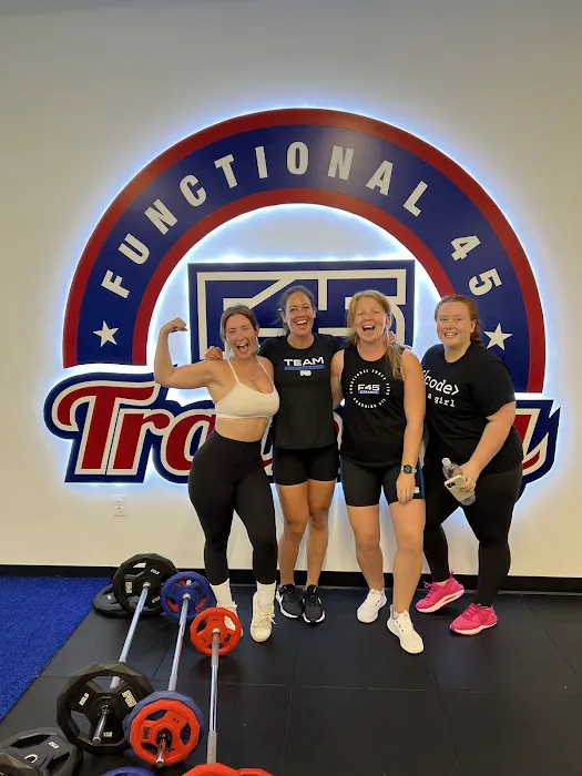 F45 Training Navy Yard - Wharf Picture 8