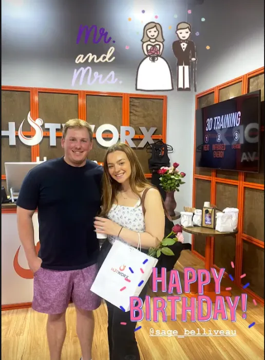 HOTWORX - Herndon, VA - Woodland Crossing Picture 10