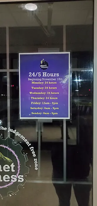 Planet Fitness Picture 6