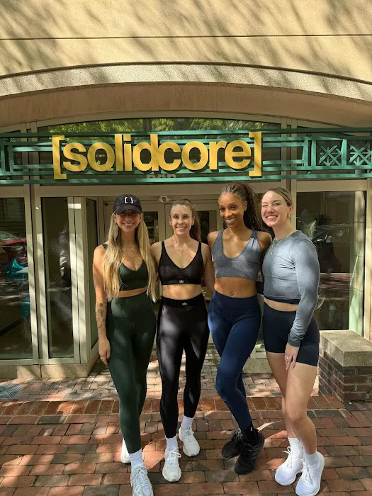 [solidcore] Old Town Alexandria Picture 5