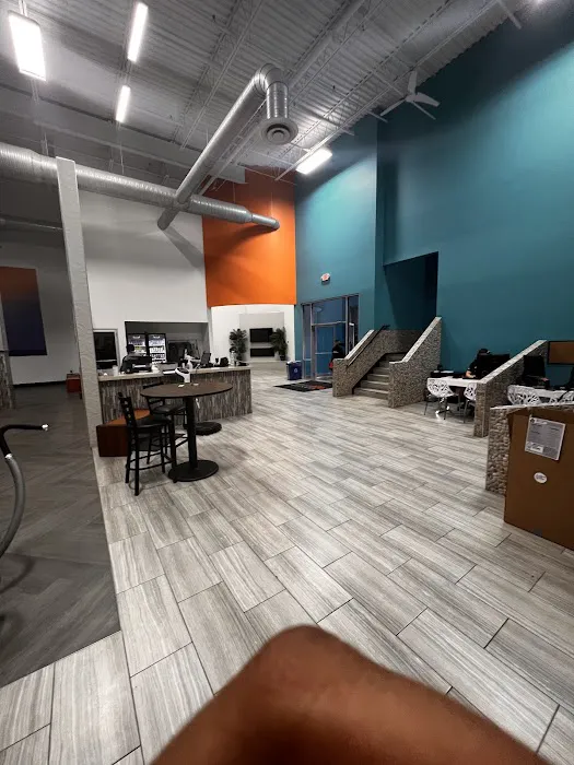 Onelife Fitness - Alexandria Picture 4