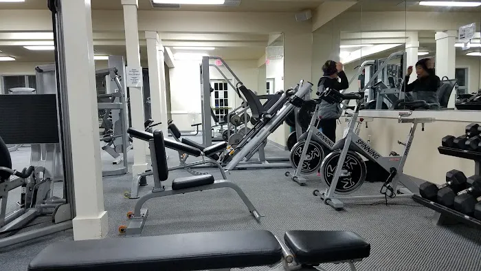 Kingstowne Thompson Fitness Center Picture 1