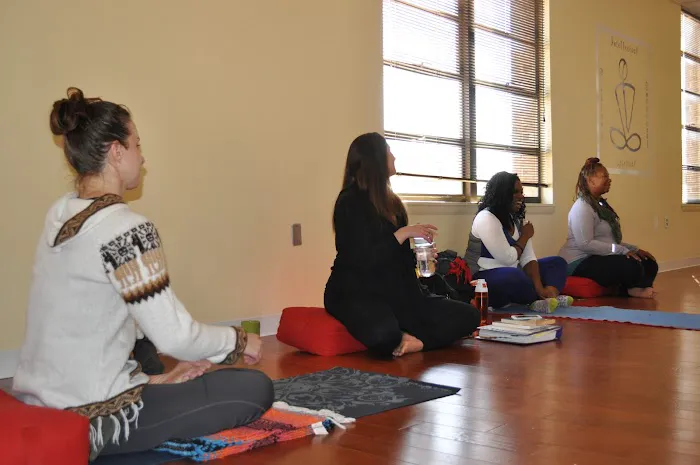 PIES Fitness Yoga Studio Picture 10