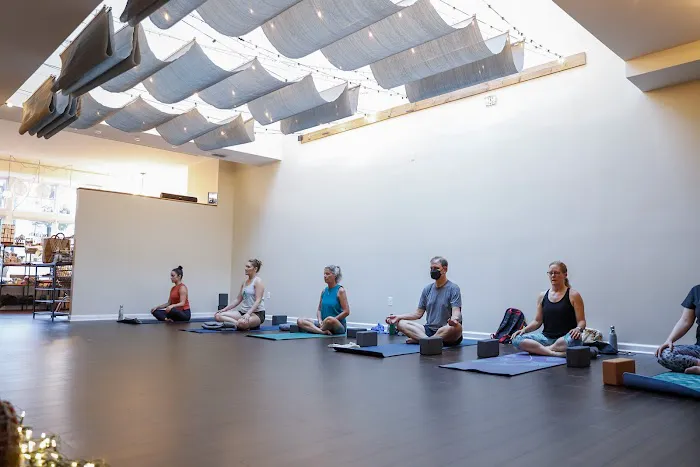 Refresh Wellness Collective Picture 1