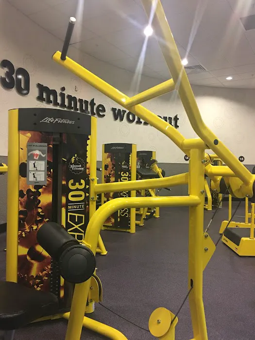 Planet Fitness Picture 6