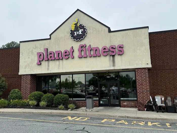 Planet Fitness Picture 7