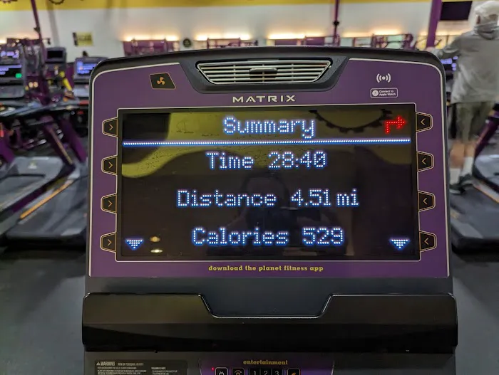 Planet Fitness Picture 8