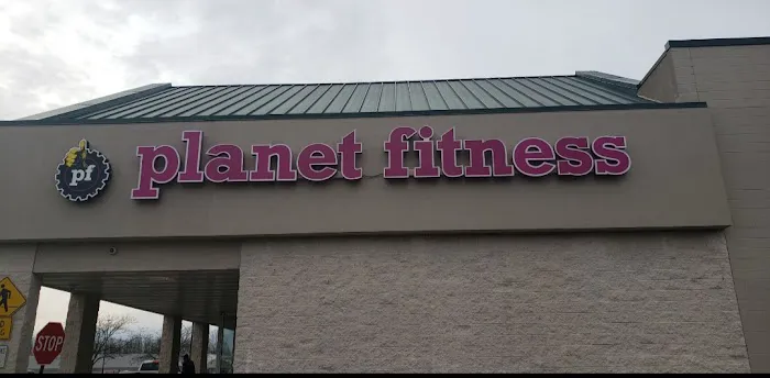 Planet Fitness Picture 2