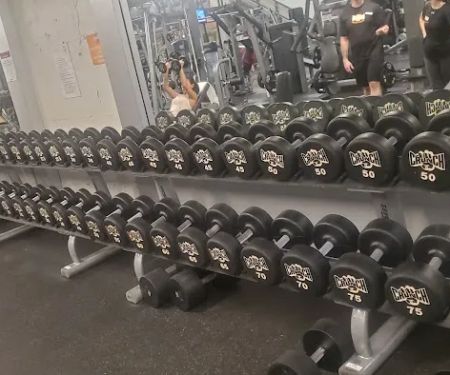 Crunch Fitness - Chevy Chase