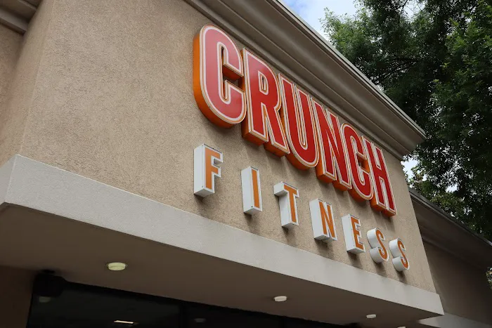 Crunch Fitness - Chevy Chase Picture 6