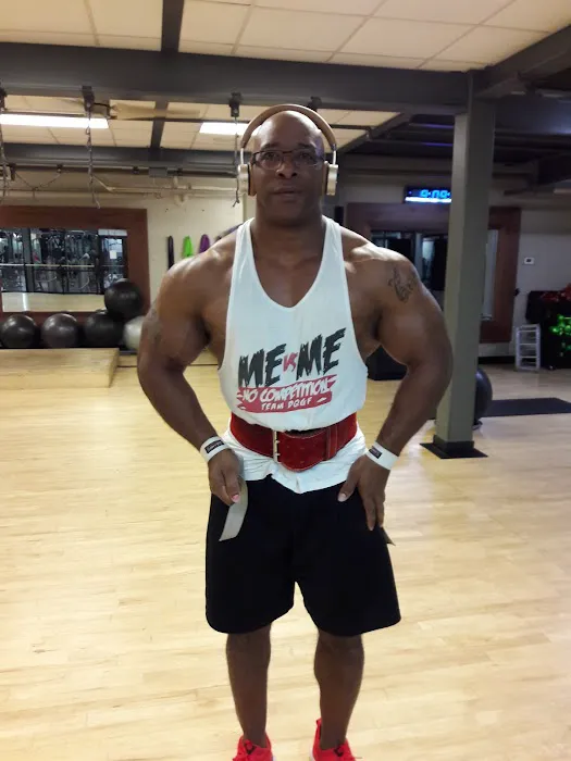 Crunch Fitness - Chevy Chase Picture 7