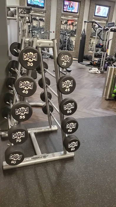 Crunch Fitness - Chevy Chase Picture 4