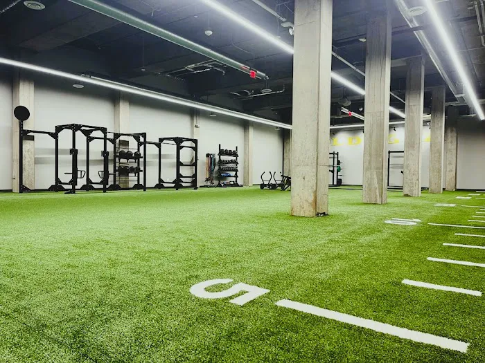 Gold's Gym - Reston Picture 9