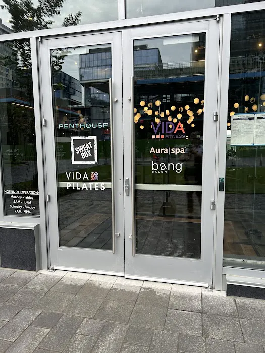 VIDA Pilates - Reston Station Picture 6