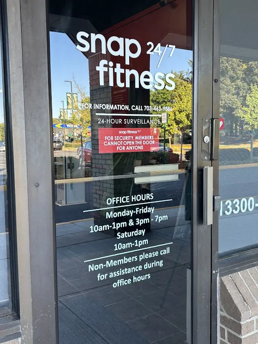 Snap Fitness Herndon (Franklin Farm) Picture 2