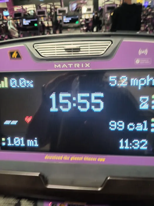 Planet Fitness Picture 6