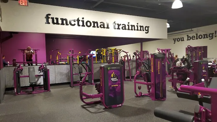 Planet Fitness Picture 10