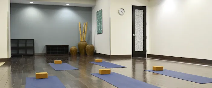 Onelife Fitness - Crystal Park Picture 9