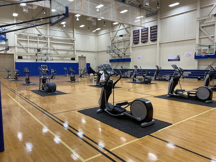 Graves Fitness Center Picture 10