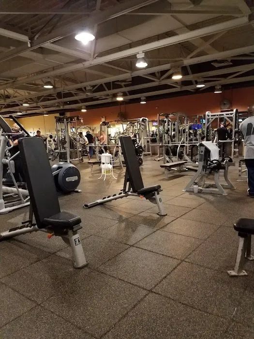 Body Shop Fitness Center Picture 7