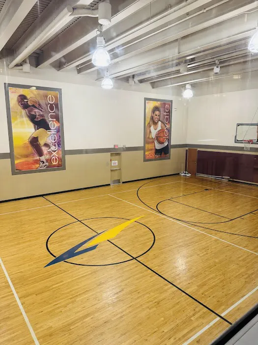 LA Fitness Picture 10