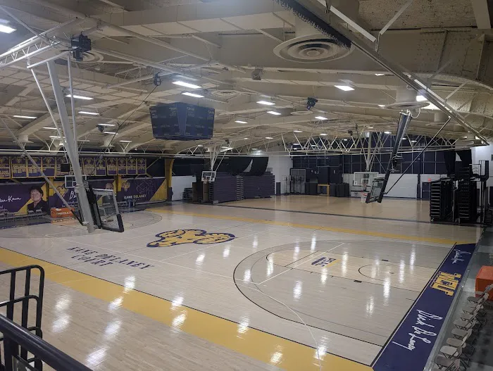 Ehinger Gym Picture 1