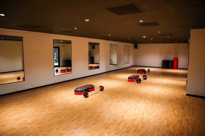 Gold's Gym - Georgetown Park Picture 6