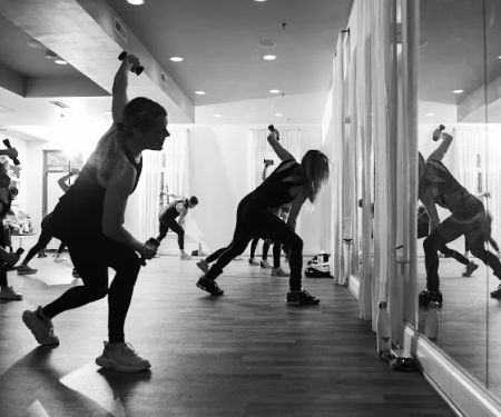 Mind the Mat Pilates & Yoga - Del Ray
