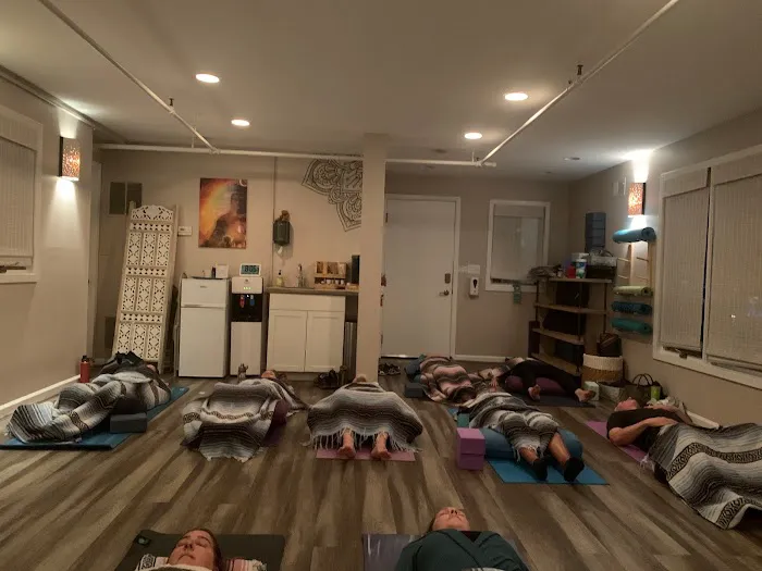 Yoga in Del Ray Picture 2