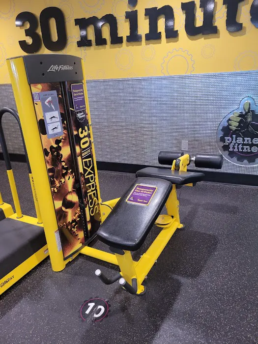 Planet Fitness Picture 5