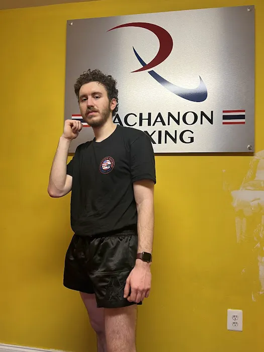 Rachanon Boxing Picture 4