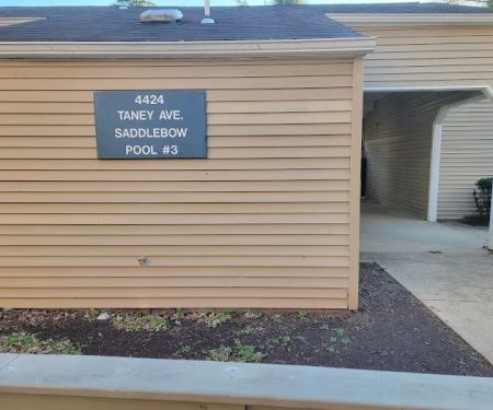 Foxchase Saddlebow Pool/Fitness #3