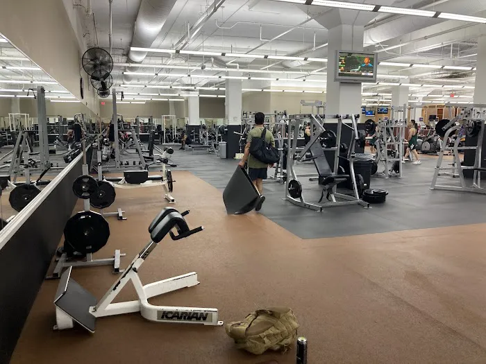 LA Fitness Picture 3