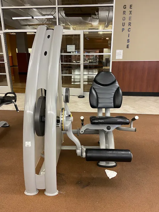 LA Fitness Picture 9