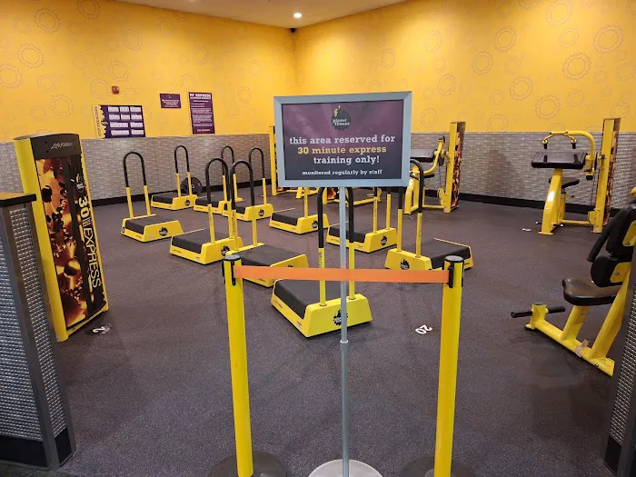 Planet Fitness Picture 5