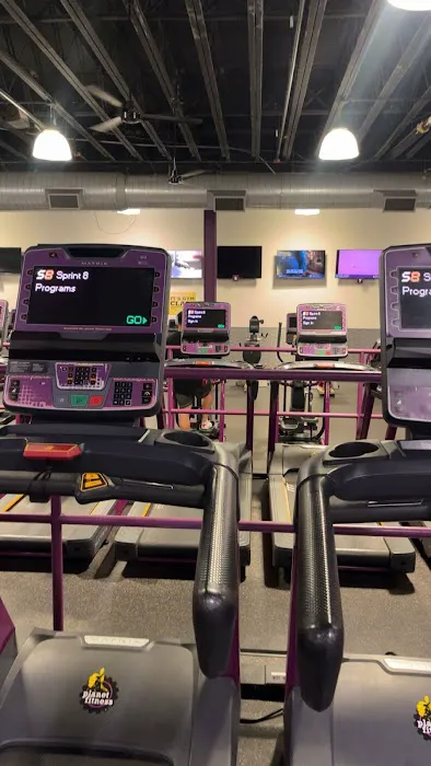 Planet Fitness Picture 7