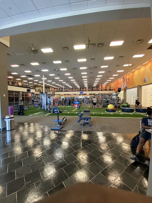 LA Fitness Picture 2