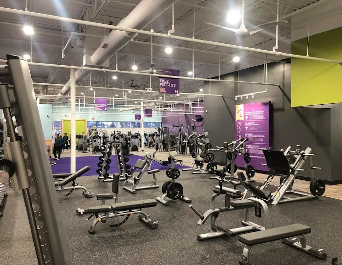 Anytime Fitness Picture 7