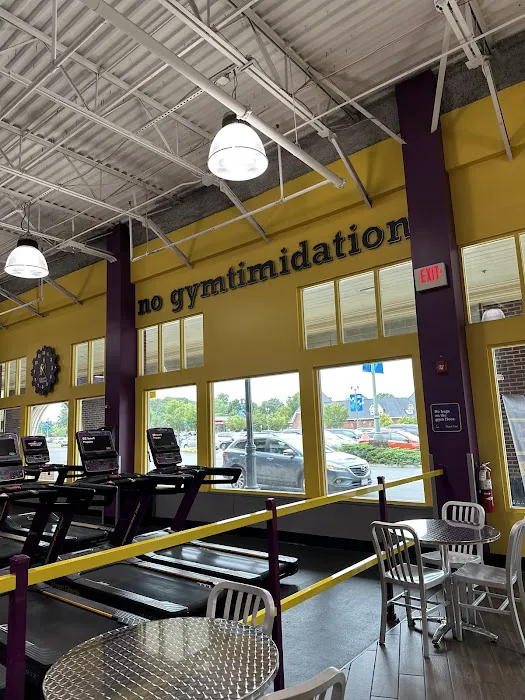 Planet Fitness Picture 7