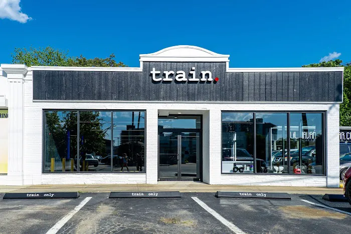 train. Picture 3