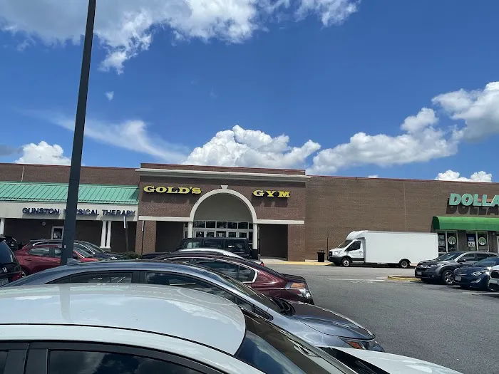 Gold's Gym - Lorton Picture 4