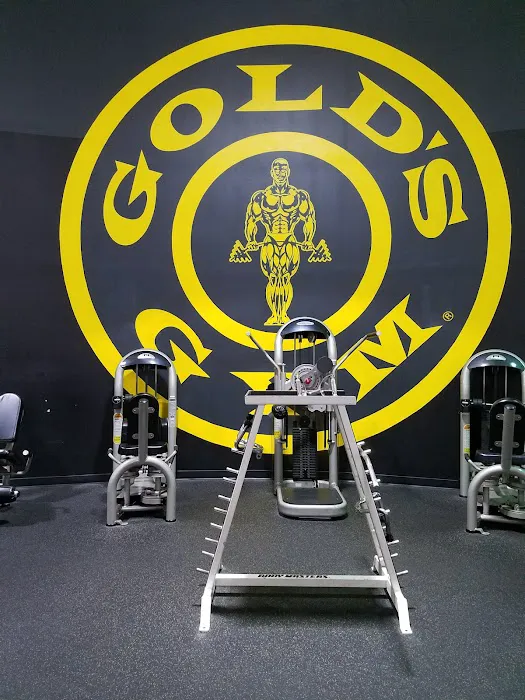 Gold's Gym - Lorton Picture 6