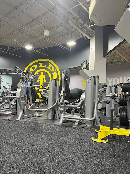 Gold's Gym - Lorton Picture 10