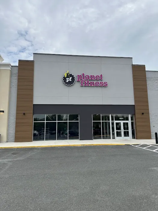 Planet Fitness Picture 5