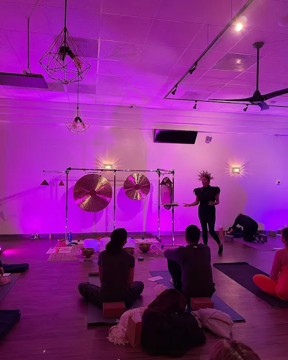 Honest Soul Yoga & Pilates Picture 9