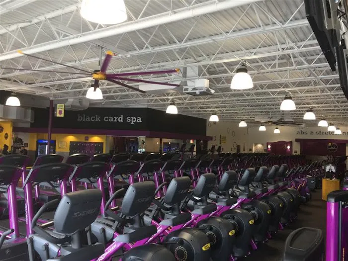 Planet Fitness Picture 4