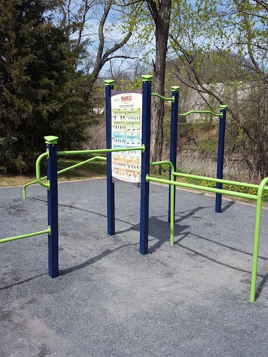 Shirlington Calisthenic Park Picture 1