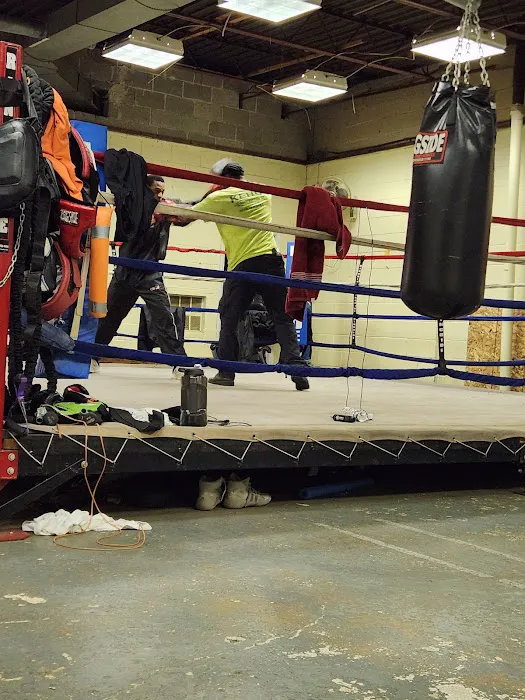 Reach & Teach Boxing Picture 9